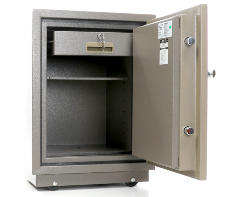 Огнестойкий сейф Valberg FRS-66T CL купить в Петрозаводске