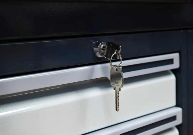 Модульный верстак MCN 2052.S77.11-2F купить в Петрозаводске Модульный верстак MCN 2052.S77.11-2F купить в Петрозаводске