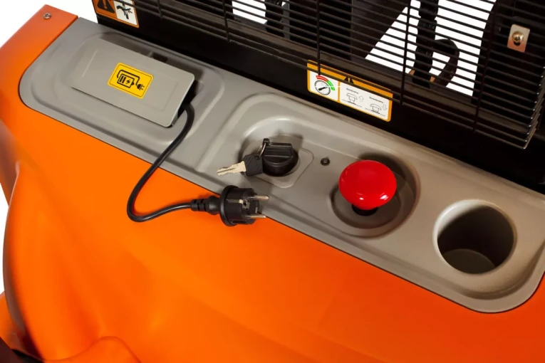 Штабелер электрический самоходный, поводковый 1,5 т - 3,5 м Вилы: 1150 , Гелевая АКБ, WS1535 SIBLINE купить в Петрозаводске Штабелер электрический самоходный, поводковый 1,5 т - 3,5 м Вилы: 1150 , Гелевая АКБ, WS1535 SIBLINE купить в Петрозаводске