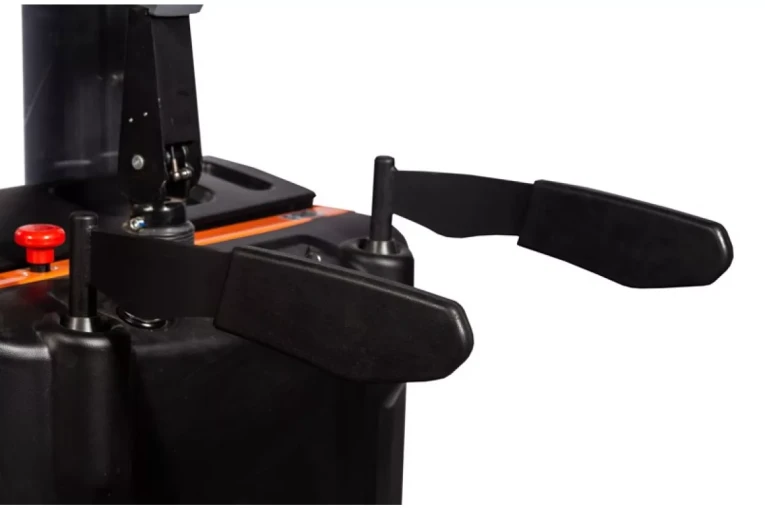 Штабелер электрический самоходный 1,5 т - 3,6 м Вилы: 1150 , АКБ Свинцово - кислотная, CL1536W SIBLINE купить в Петрозаводске Штабелер электрический самоходный 1,5 т - 3,6 м Вилы: 1150 , АКБ Свинцово - кислотная, CL1536W SIBLINE купить в Петрозаводске