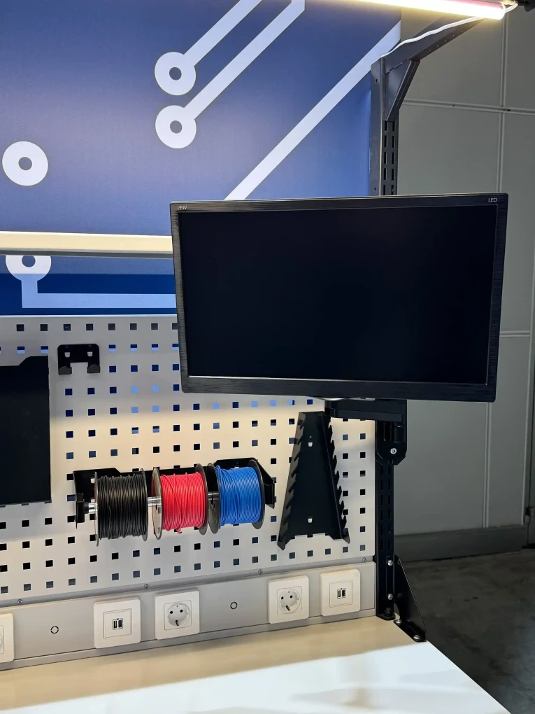 Кронштейн для монитора DBL купить в Петрозаводске