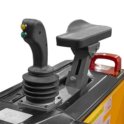 Штабелер самоходный с кабиной CDD15C (1500 кг; 6,5 м; li-ion 25,6В / 300Ач, PV, EPS) SMARTLIFT (SMART) купить в Петрозаводске Штабелер самоходный с кабиной CDD15C (1500 кг; 6,5 м; li-ion 25,6В / 300Ач, PV, EPS) SMARTLIFT (SMART) купить в Петрозаводске